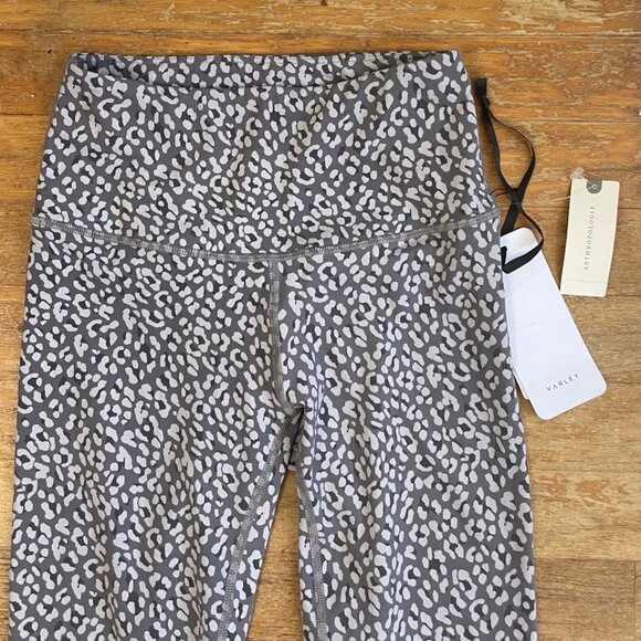 Varley Anthropologie Leggings Size XS NWT Gray Leopard Print High Rise Waist Br - Picture 3 of 5